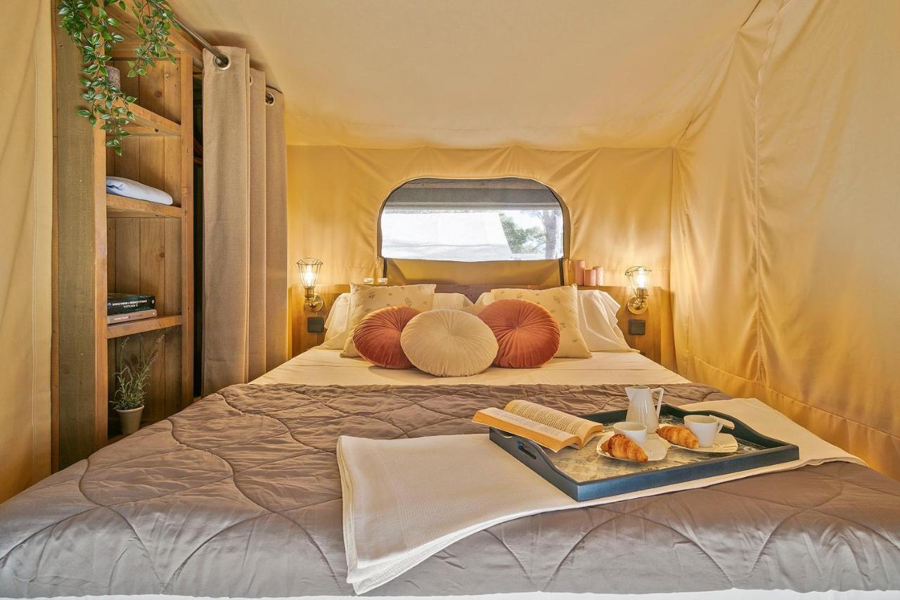 Camping Castell Montgri **** L'Estartit Exteriör bild