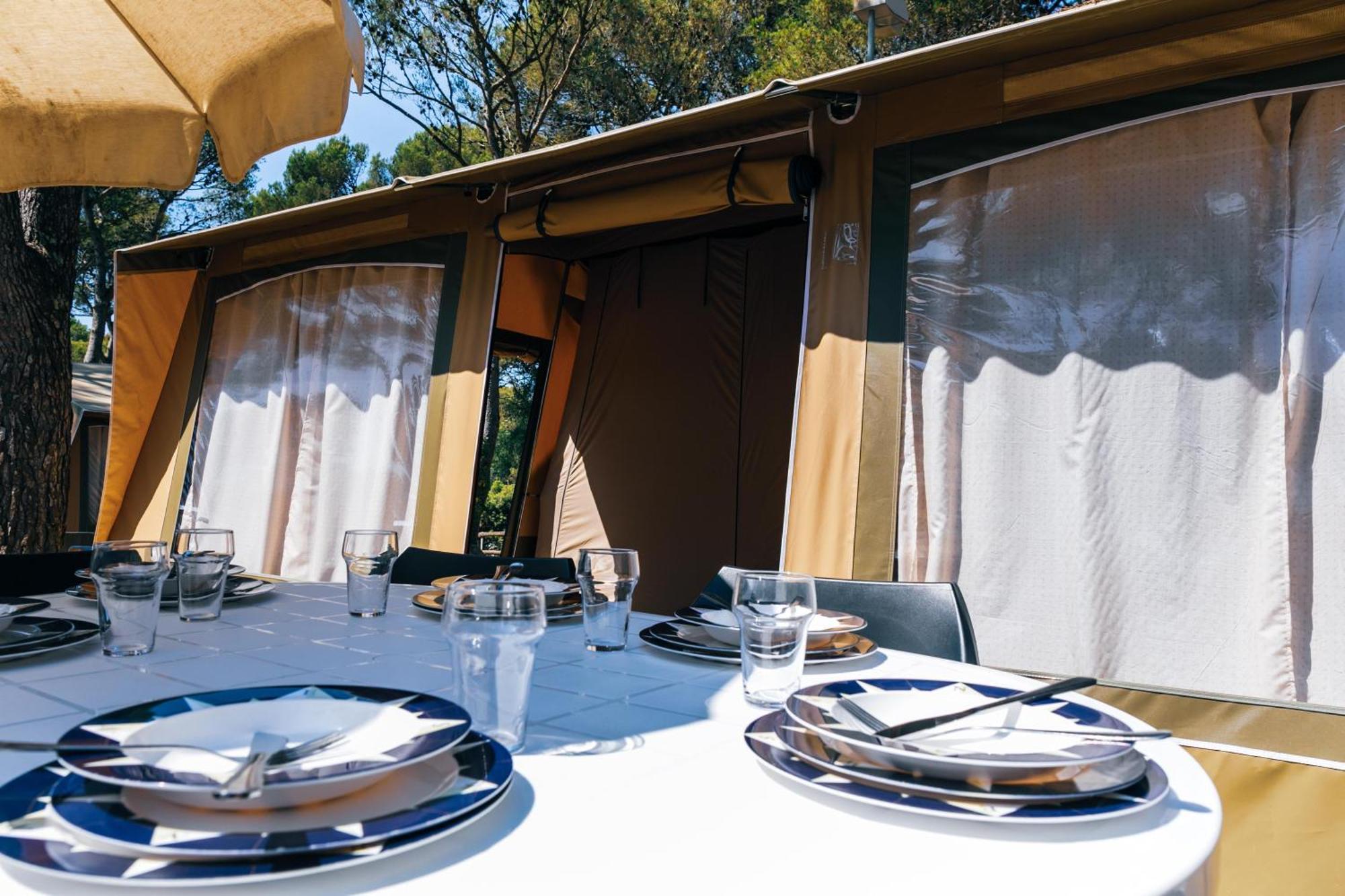 Camping Castell Montgri **** L'Estartit Exteriör bild