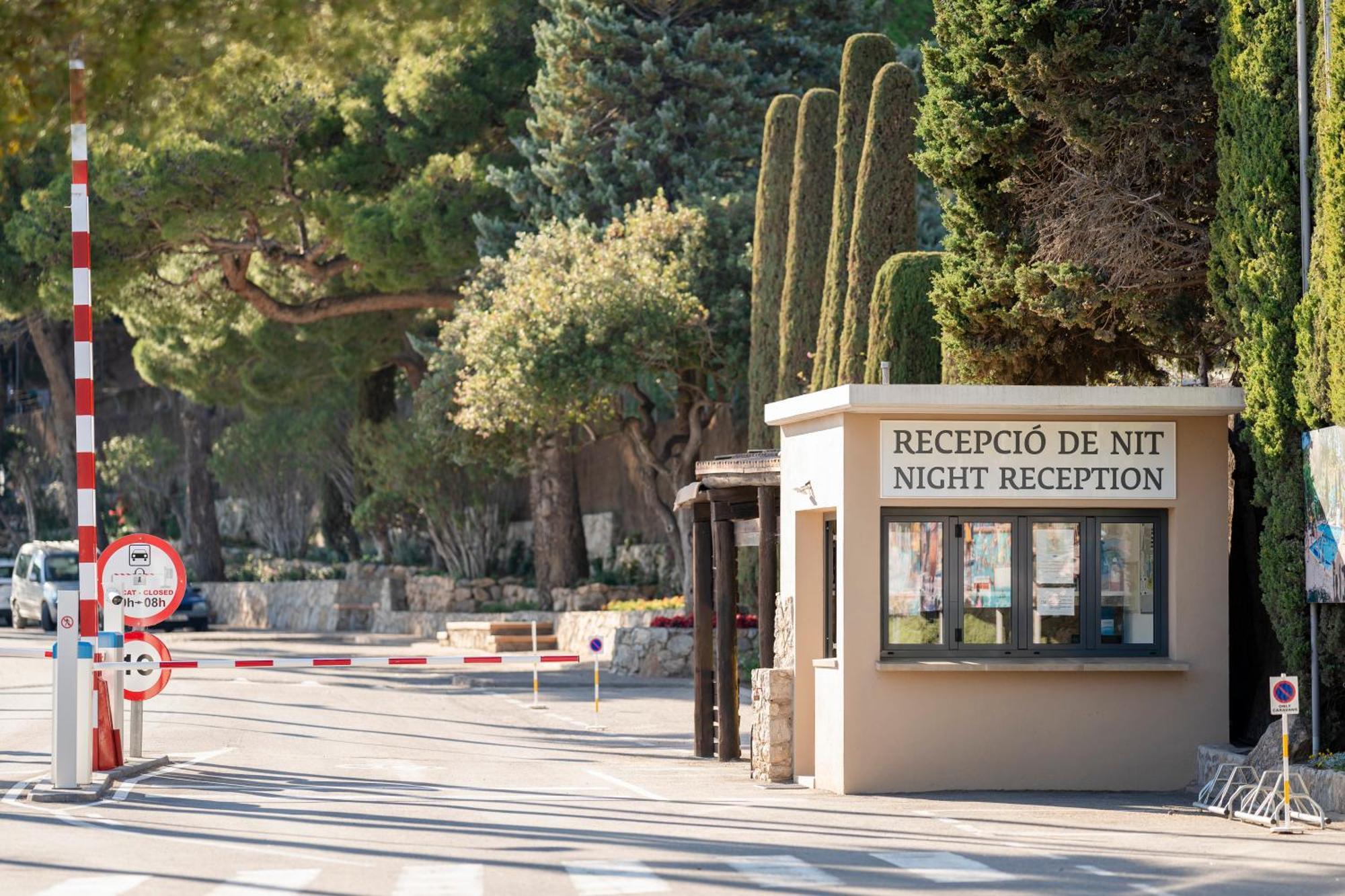 Camping Castell Montgri **** L'Estartit Exteriör bild